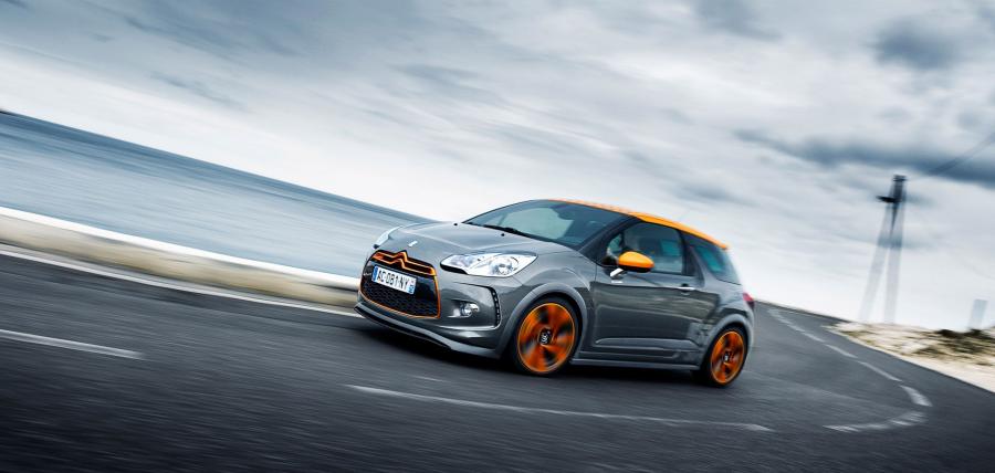  Citroen DS3 Racing 2010 года  (фото 23 из 63)